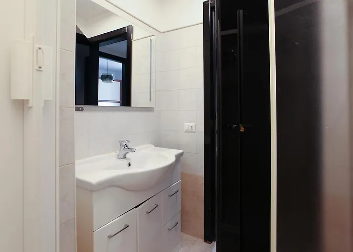 Salmini 4 * Milan
