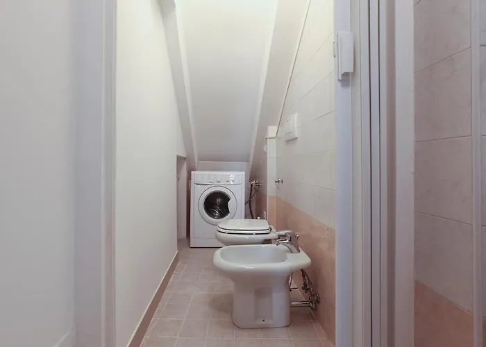 Salmini 4 * Milan